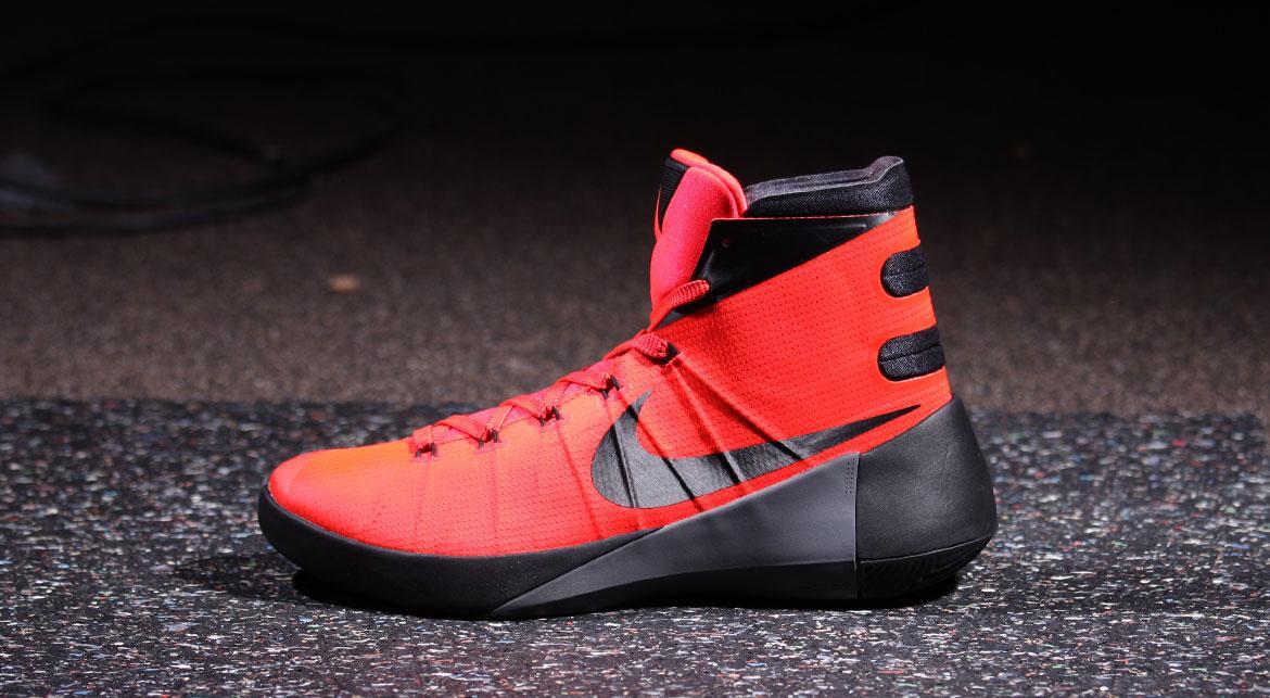 Hyperdunk 15 2025